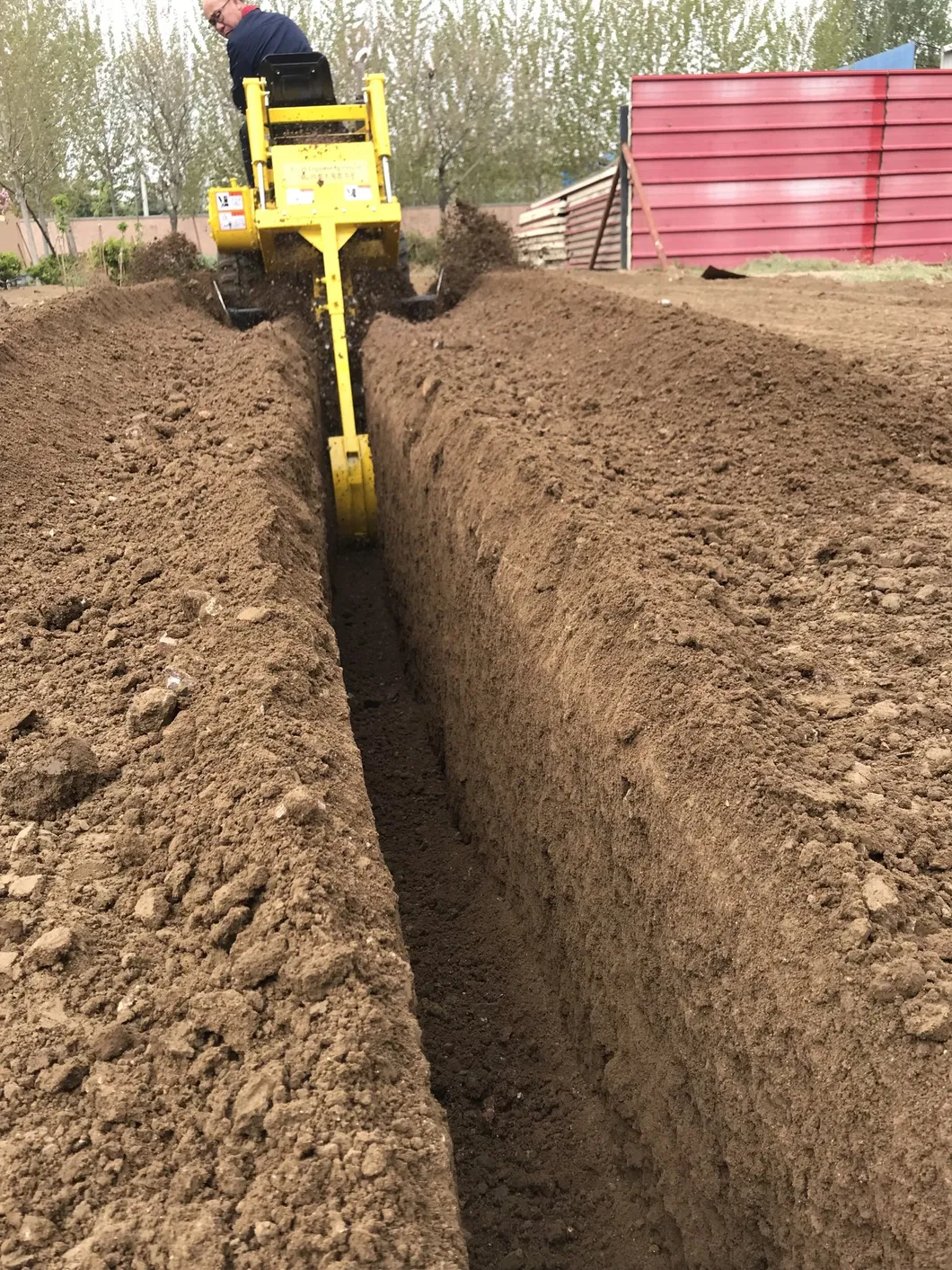 1kl-20 Tractor Driven Chain Trencher/Farm Orchard Drainage Digger Opener/Optical Cable Digger