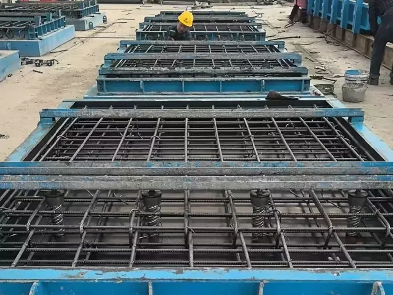 What Are the Best Practices for Erecting and Stripping Steel Formwork