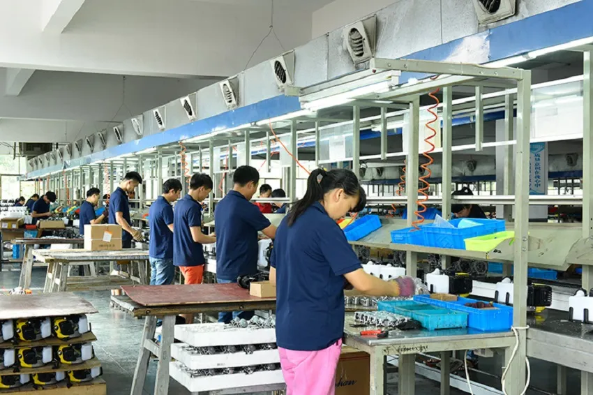 7HP 4 Stroke Belt Drive Agricultural Gasoline / Petrol Power Tillers Garden Rotavator / Cultivator Tiller (WM600) (TM-WG520B)