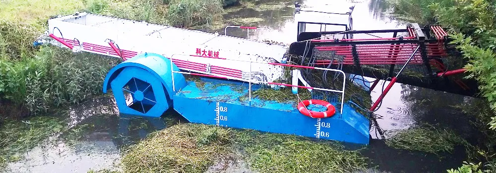 Aquatic Vegetation Harvester for Lake