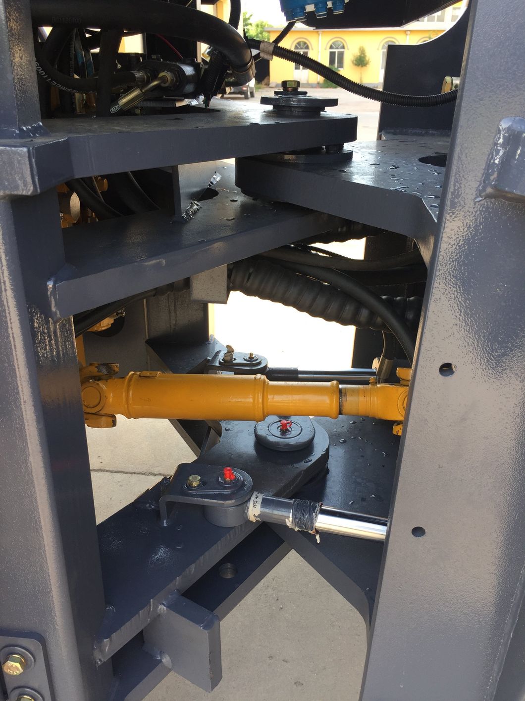 China Machine Lq928 Mini Loader Quality Construction Machinery with Rated Load 2.8t with Weichai/Cummins Engine with Standard Bucket