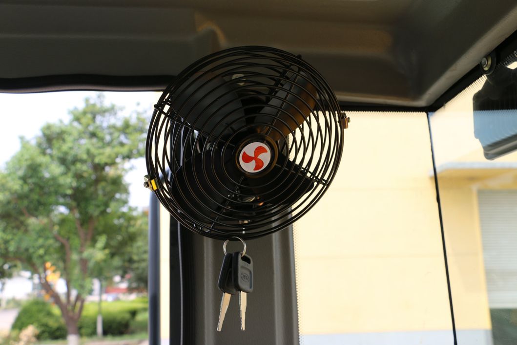 China Machine Lq928 Mini Loader Quality Construction Machinery with Rated Load 2.8t with Weichai/Cummins Engine with Standard Bucket