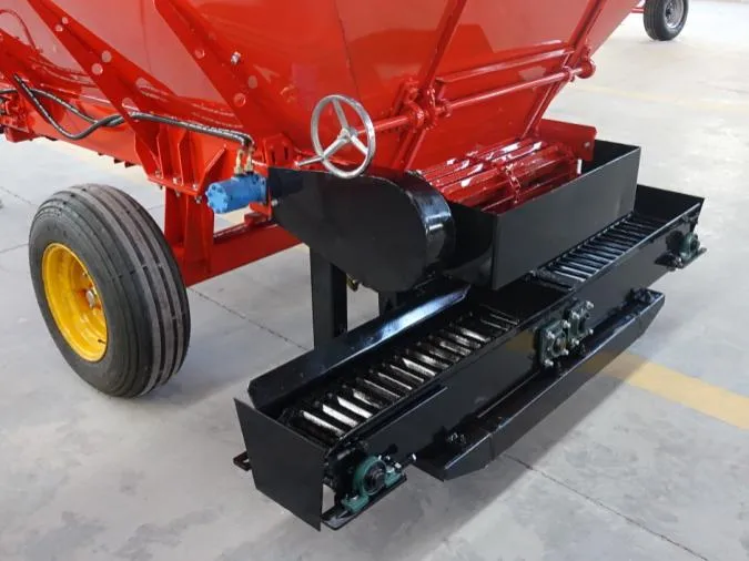 Double-Side Fertilizer Spreader Spreading Trailer