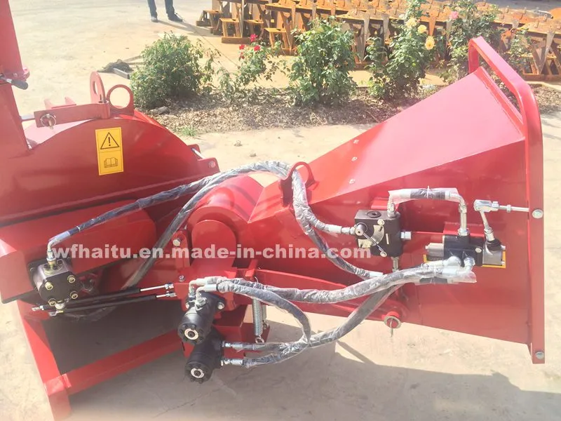 Factory Wholesale 3PT Wood Chipper Bx42r Hydraulic Wood Shredder