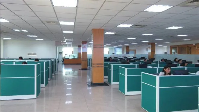 Jielong Fast Harvesting Small Grain Tank 65HP Harvester