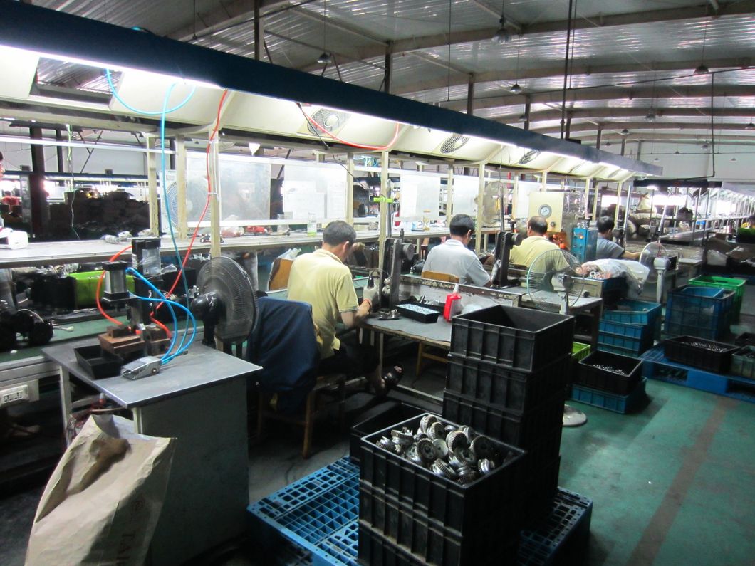 Orange Color 22 Inches Loncin Engine 196cc Lawn Mower Petrol Gasoline Lawn Mower