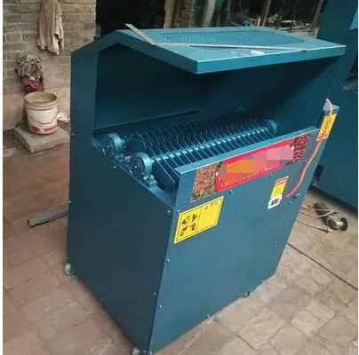 Small Electric Home Use Pepper Picker Picking Machine / Chili Thresher / Chili Harvesting Machine