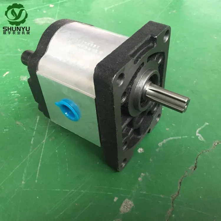 World Combine Harvester W2.5dd-05D-09-00A Gear Pump